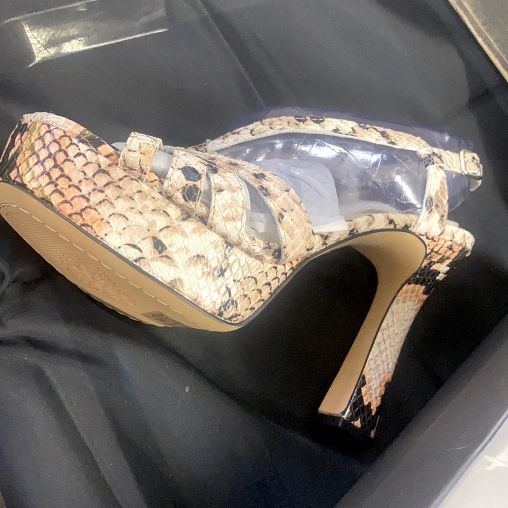 Vince!  Sling back. Size 7. Brand new in box!